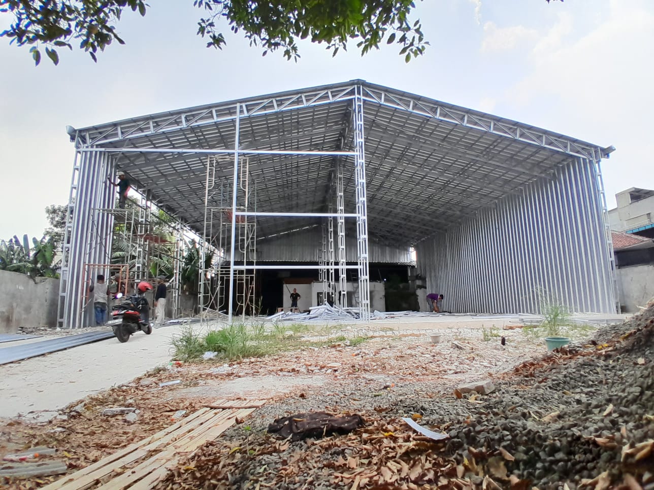 Pemasangan Baja Ringan Rumah Tinggal