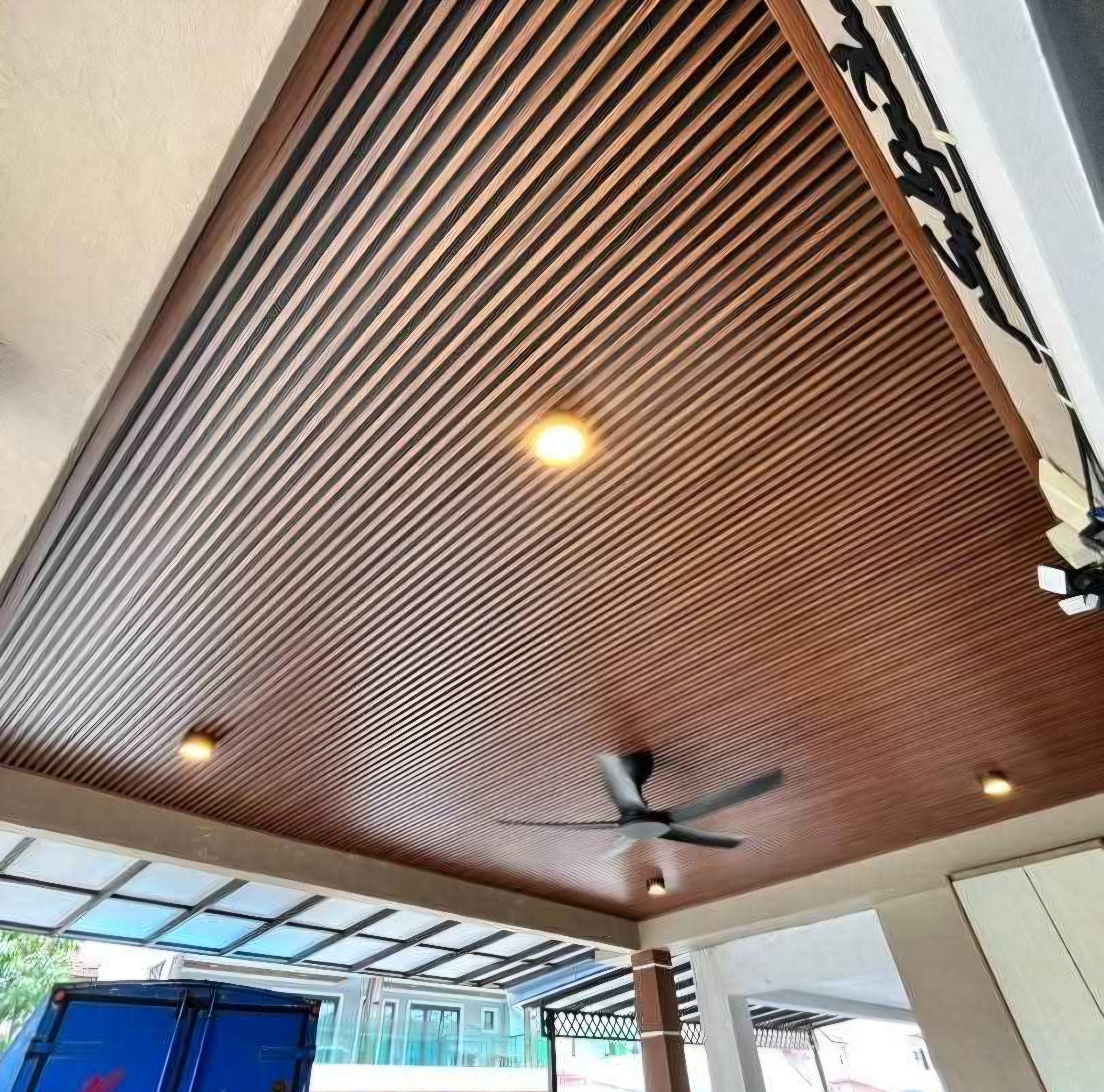 Plafon PVC Ruang Keluarga