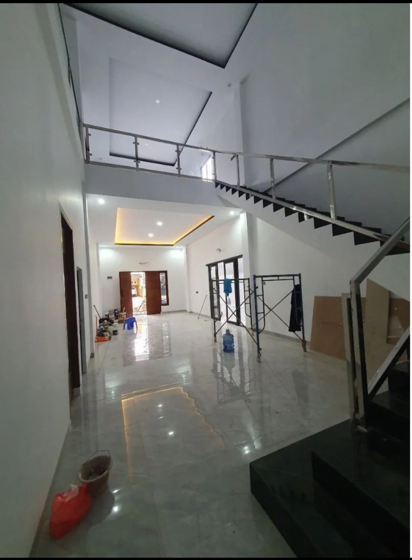 Rumah Tropis Kontemporer